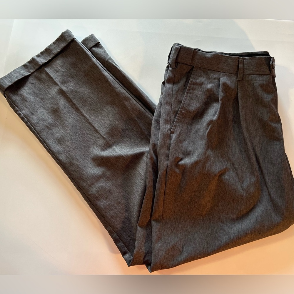 Men's Perry Ellis Portfolio Gray Trousers Size 40 x 30
